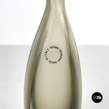 画像をギャラリービューアに読み込む, Decorative bottle with cap by Venini, 1990s