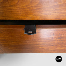 将图片加载到图库查看器,Chests of drawers in wood, 1980s