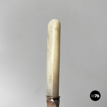 将图片加载到图库查看器,Knifes by Mappin and Weeb, 1950s