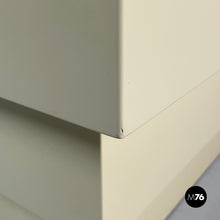 将图片加载到图库查看器,Pedestal in light yellow wood, 1980s