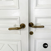 画像をギャラリービューアに読み込む, Double swing door entirely in white wood, early 1900s