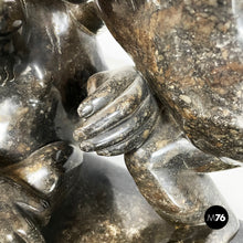 画像をギャラリービューアに読み込む, Sculpture of monkeys in marble, 20th century