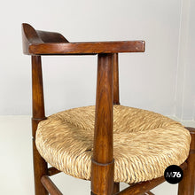 画像をギャラリービューアに読み込む, Tub chairs in straw and wood, 1970s