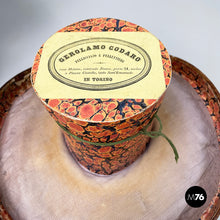 将图片加载到图库查看器,Party set with leather hatbox, mid 1900s