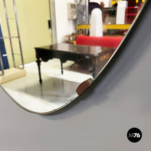 画像をギャラリービューアに読み込む, Wall mirror with brass details, 1960s