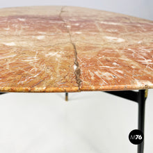 画像をギャラリービューアに読み込む, Coffee table in red marble, black metal and brass, 1960s