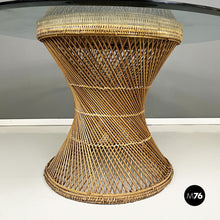 Load image into Gallery viewer, Round dining table in glass and rattan, 1960s