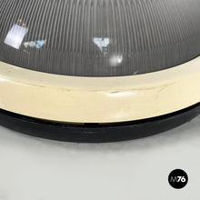 画像をギャラリービューアに読み込む, Wall lamps with molded glass and plastic, 1970s