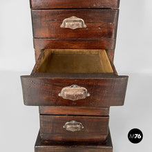 将图片加载到图库查看器,Chest of drawers in wood, 1930s