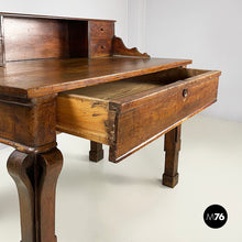 画像をギャラリービューアに読み込む, Desk in walnut wood, mid 1800s
