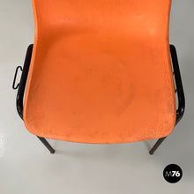 画像をギャラリービューアに読み込む, Stackable chairs in orange plastic and black metal, 2001