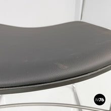 将图片加载到图库查看器,Chairs steel and black leatherette, 1970s