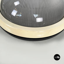 画像をギャラリービューアに読み込む, Wall lamps with molded glass and plastic, 1970s