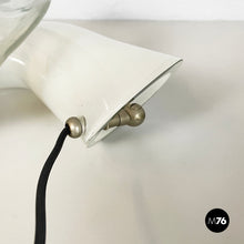 画像をギャラリービューアに読み込む, Knotted table lamp in glass, 1980s