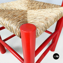 将图片加载到图库查看器,Chairs in red wood and straw, 1970s