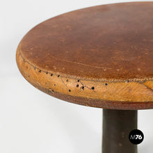 Load image into Gallery viewer, Stools in wood and cast iron, 1930s