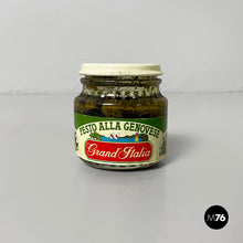 画像をギャラリービューアに読み込む, Italian grocery shopping, 1980s