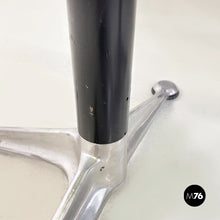 画像をギャラリービューアに読み込む, Dining table by Bruce Burdick for Tecno, 1980s