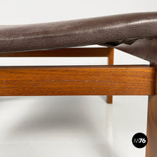 Load image into Gallery viewer, Poufs in brown leather and wood, 1960s