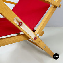 画像をギャラリービューアに読み込む, Deck chair in red fabric and wood by Fratelli Reguitti, 1960s