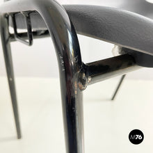 画像をギャラリービューアに読み込む, Stackable chairs in grey plastic and black metal, 2000s