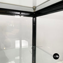 画像をギャラリービューアに読み込む, Display cabinet in glass and black metal, early 1900s