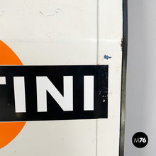 将图片加载到图库查看器,Car door in metal, 1970s