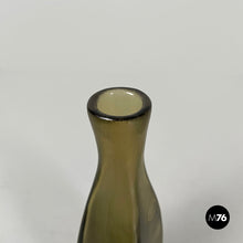 Carica l'immagine nel visualizzatore di Gallery, Bottles with cap by Venini, 1990s