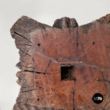 Charger l'image dans la galerie, Capitals in engrave wood, 1600s