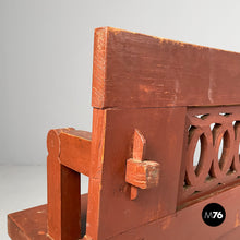 画像をギャラリービューアに読み込む, Bench in red wood, 1930s
