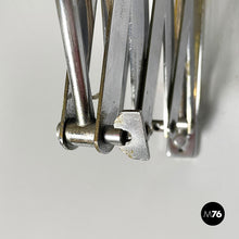 画像をギャラリービューアに読み込む, Pantograph wall lamp in red metal, 1960s