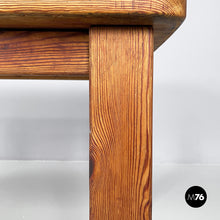 Charger l'image dans la galerie, Dining table in wood, 1960s