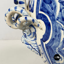 Charger l'image dans la galerie, Vase with lid in blue and white majolica, 1715