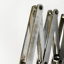 画像をギャラリービューアに読み込む, Pantograph wall lamp in red metal, 1960s