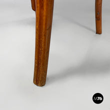 将图片加载到图库查看器,Chair in wood and patterned fabric, 1930s