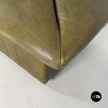 画像をギャラリービューアに読み込む, Sofa by Luigi Massoni for Poltrona Frau, 1970s