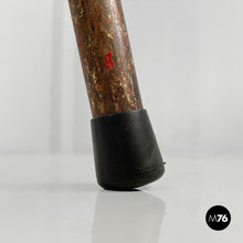 画像をギャラリービューアに読み込む, Red metal chairs, 1940s