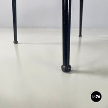 画像をギャラリービューアに読み込む, Chair in wood and black metal, 1960s