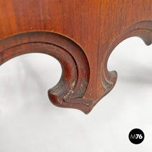 将图片加载到图库查看器,Wooden coffee table with casters, 1800s