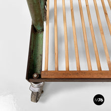 将图片加载到图库查看器,Cart in wood and green metal, 1920s