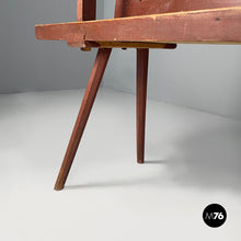 画像をギャラリービューアに読み込む, Bench in red wood, 1930s