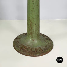 画像をギャラリービューアに読み込む, Industrial stools with height-adjustable seat by Necchi, 1920s