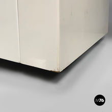 Load image into Gallery viewer, Sofa Saratoga by Massimo and Lella Vignelli for Poltronova, 1980s
