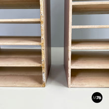 画像をギャラリービューアに読み込む, Wooden storage with shelves, 1990s