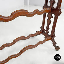 将图片加载到图库查看器,Wooden coffee table with casters, 1800s