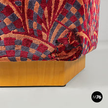 画像をギャラリービューアに読み込む, Armchairs in fabric and wood, 1970s
