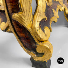 Load image into Gallery viewer, Console in gold wood with decorations, 1700s