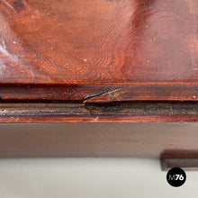 Carica l'immagine nel visualizzatore di Gallery, Pedestal in wood and brass, mid 1800s