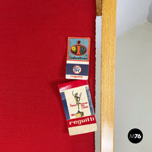 画像をギャラリービューアに読み込む, Deck chair in red fabric and wood by Fratelli Reguitti, 1960s