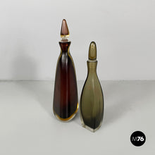Carica l'immagine nel visualizzatore di Gallery, Bottles with cap by Venini, 1990s